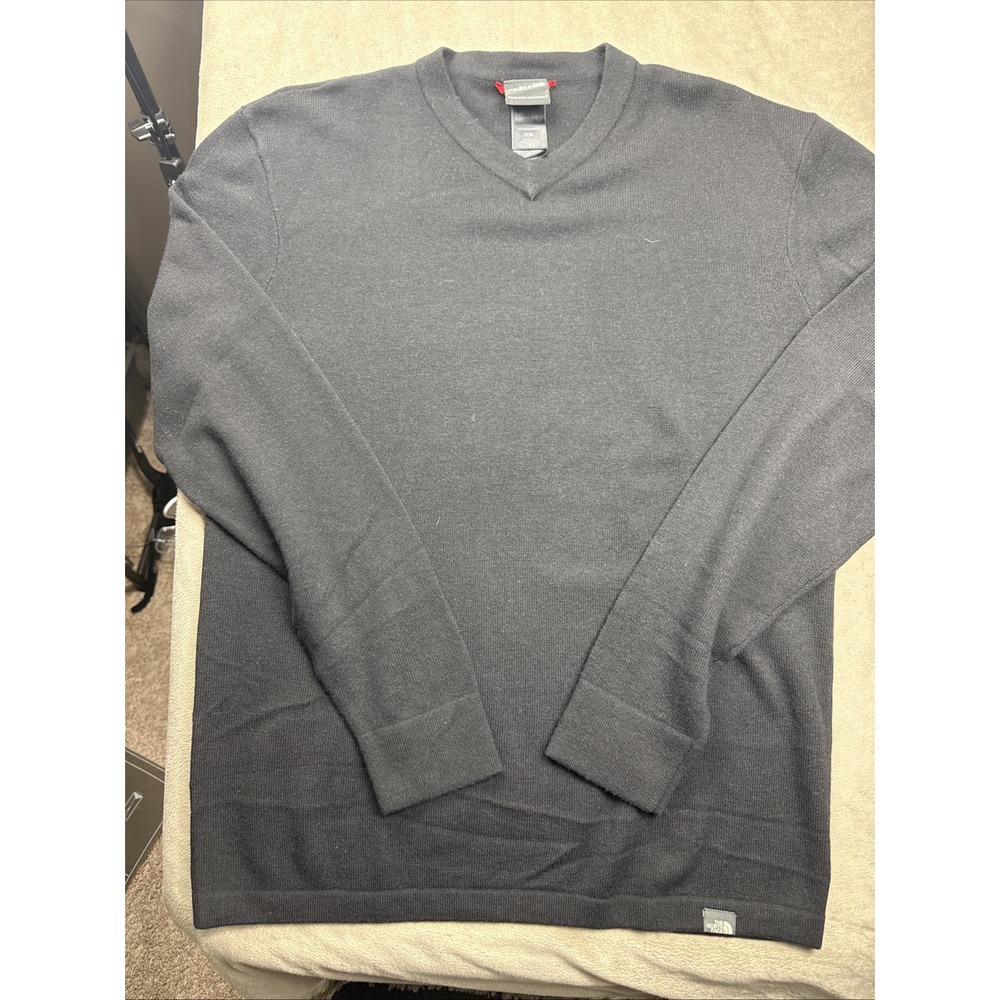 North Face Sweater Men Medium Black Merino Wool V Neck Knit Casual Pullover NICE